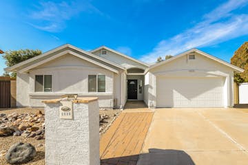 5608 N 74TH DR Glendale, AZ 85303